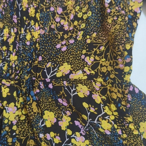 Urban Outfitters Paulina Floral Square Neck Romper, Color Black/Yellow Size SP - Picture 12 of 15